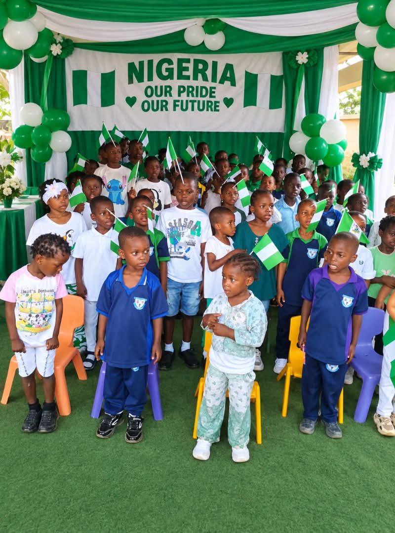 Crèche and nursery pupils at Clifflight